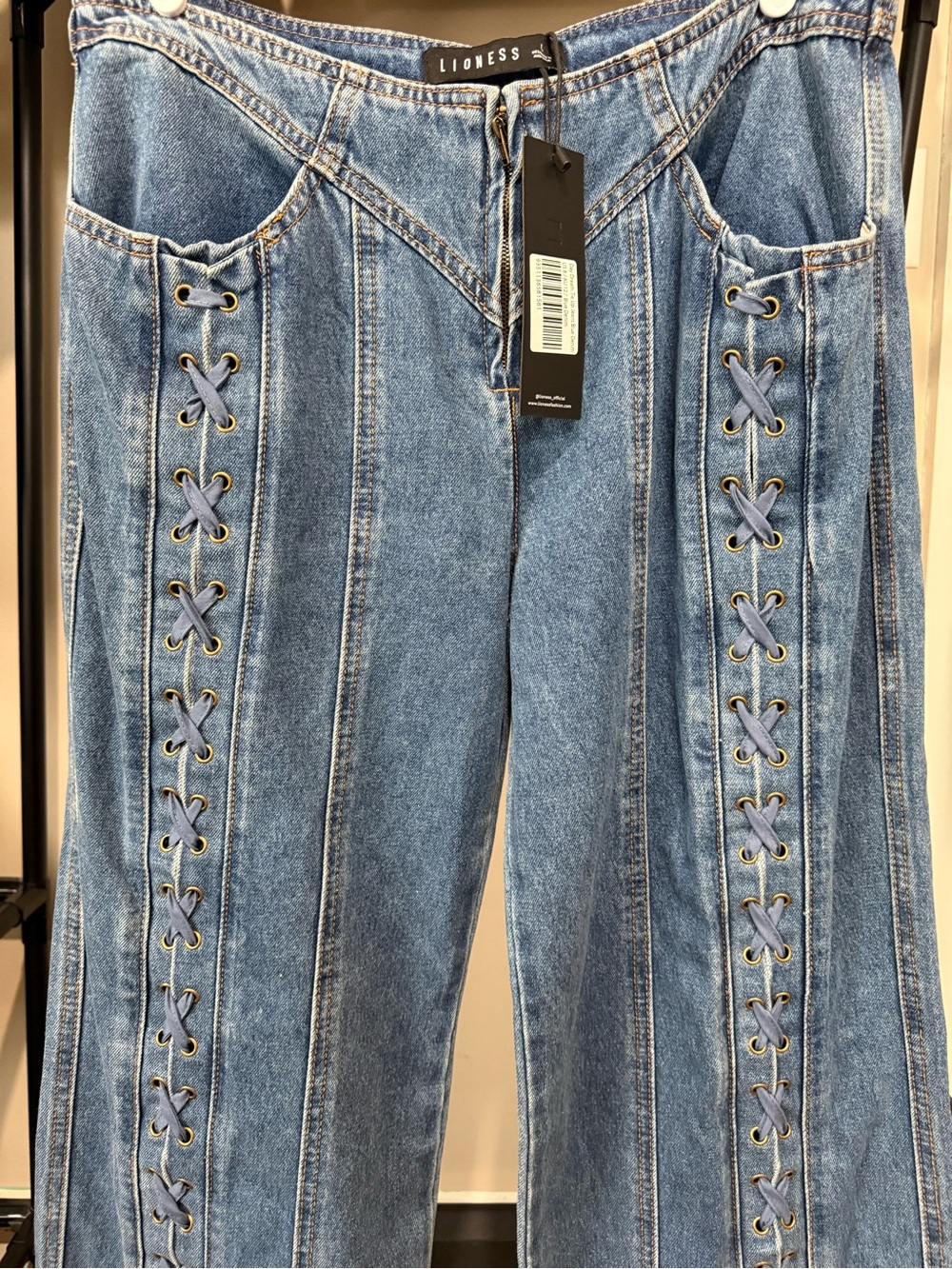 Lioness Day Dream Lace-Up Wide Leg Jeans NWT Blue Denim Size AU 12 / US 8 - Picture 9 of 11